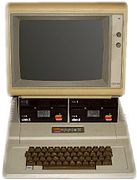 Apple II (1977.)