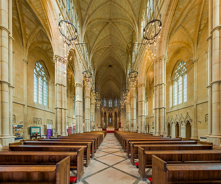 File:Arundel Cathedral Nave 1, West Sussex, UK - Diliff.jpg