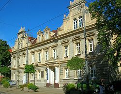 Przebudowany Szpital Miejski w dawnym klasztorze Klarysek przy ul. Gdańskiej w Bydgoszczy według projektu W. Linckego