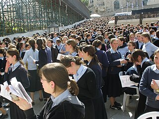 <span class="mw-page-title-main">Bais Yaakov</span> Haredi Jewish primary and secondary education for women