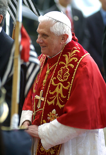 Pave Benedikt XVI