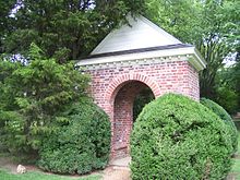 Shrine of the first U.S. Thanksgiving in 1619 at Berkeley Hundred in Charles City County, Virginia Berkeley Plantation, Shrine marking 1st Thanksgiving in America.jpg