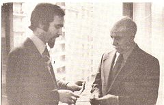Charles Berlitz (till höger) med Antonio Las Heras