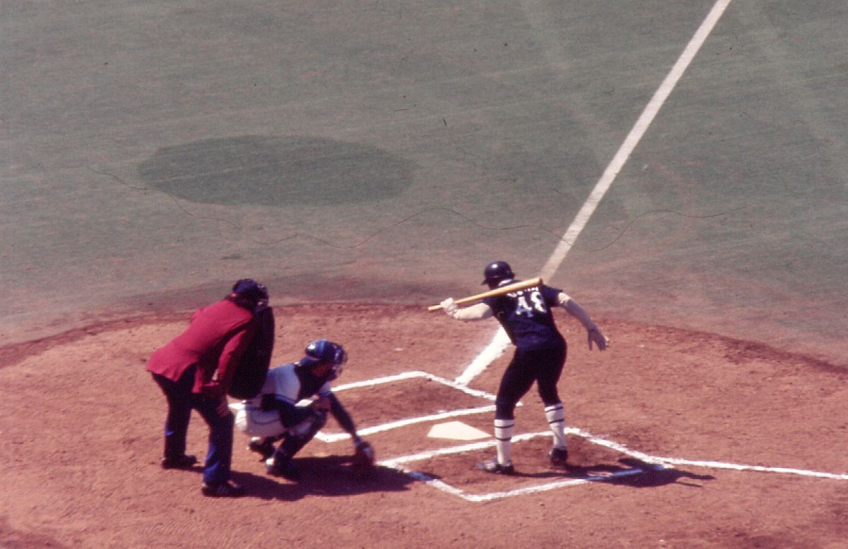 File:Blue Jays White Sox 1977.jpg - Wikipedia