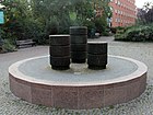 Fountain Innsbrucker Platz (Schön) Three fountain columns & Scherhag company & 1980.jpg