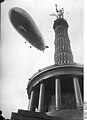 The Graf Zeppelin flies over the Victory Column, 1928.