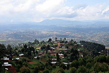 Vue des hautes collines de la ville de Butembo (2014)