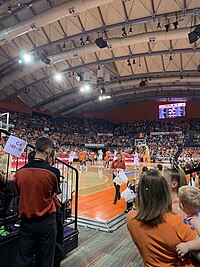 Cairns Taipans and Melbourne United at Cairns Convention Centre Cairns Taipans 2018.11.3.jpg