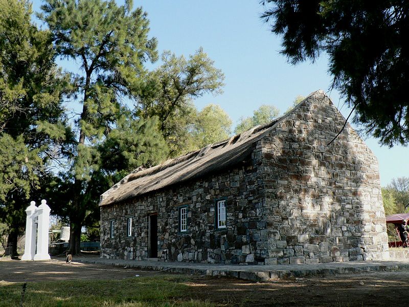 File:Campbell, Mission Church 1.JPG