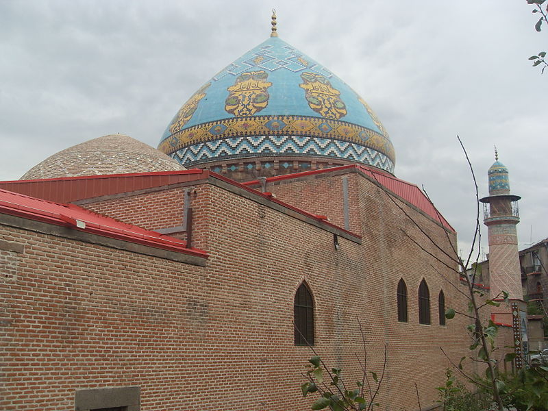 File:Central mosque (blue) of Yerevan 23.JPG