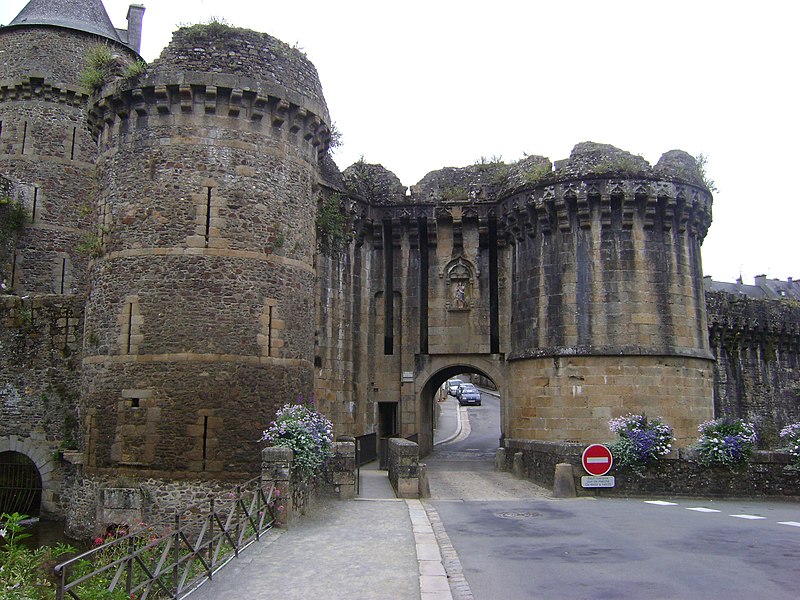 File:Château de Fougères 6.jpg