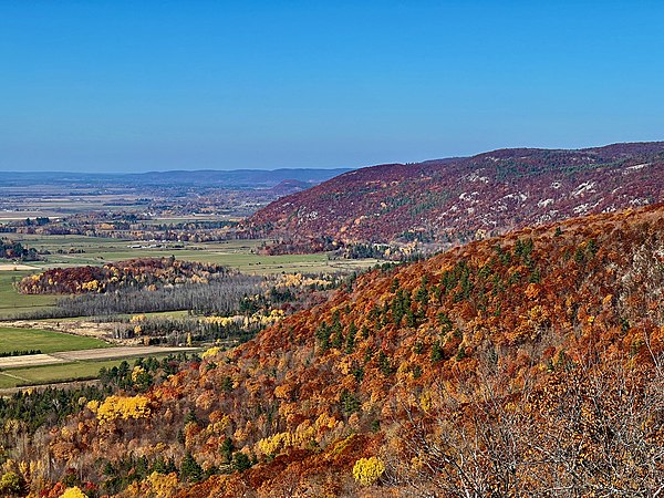 Ottawa Valley and Gatineau Hills from Champlain lookout in Gatineau Park