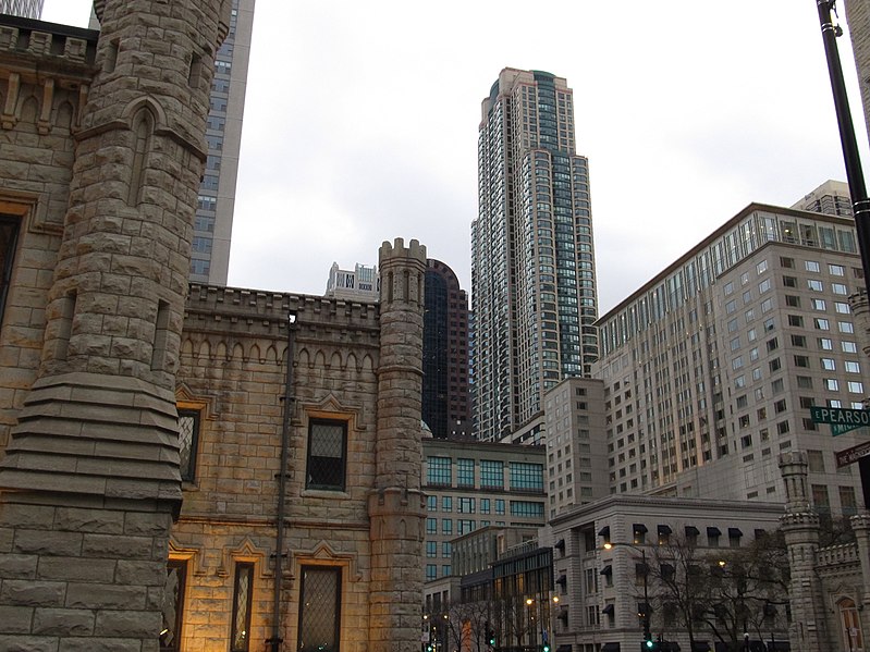 File:Chicago Avenue Pumping Station, Chicago, Illinois (11004447613).jpg