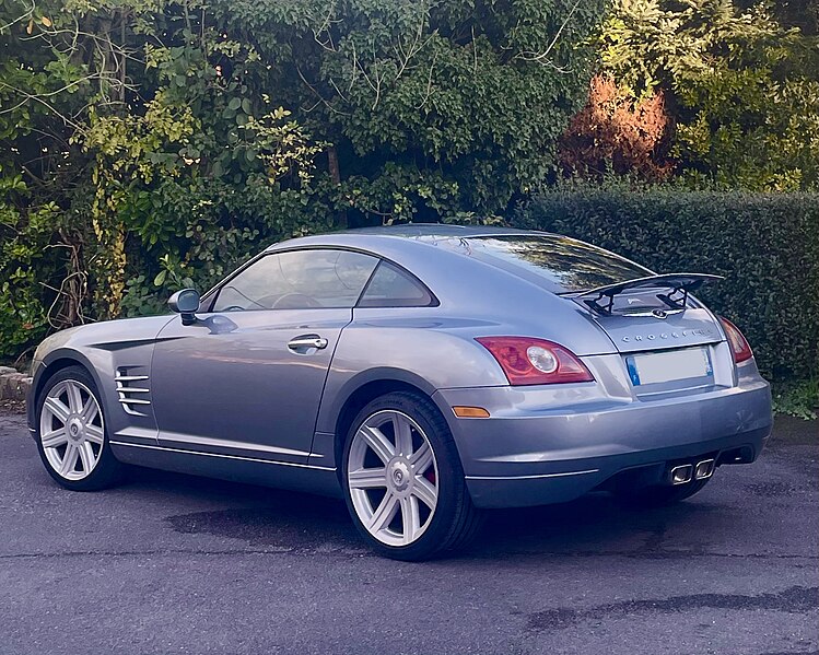 File:Chrysler Crossfire rear spoiler.jpg