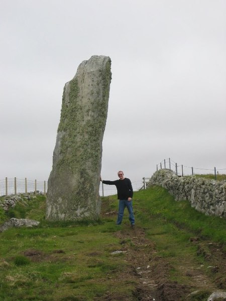 File:Clach an Trushal - geograph.org.uk - 32482.jpg