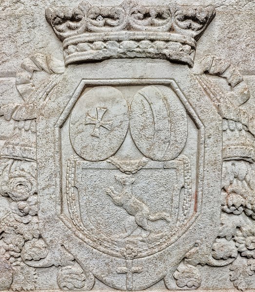 File:Coat of arms - Stemma - Photo by Giovanni Ussi 6.jpg