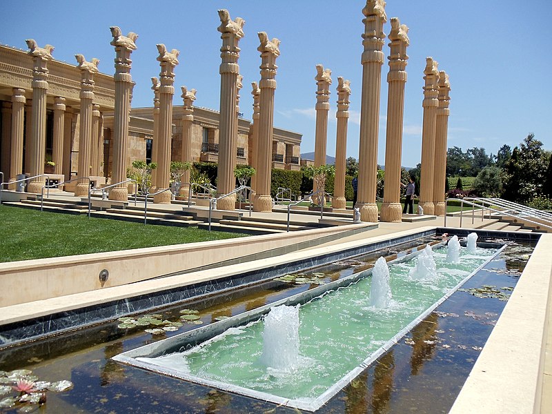 Photo By Jim G from Silicon Valley, CA, USA - Darioush Winery, Napa Valley, California, USAUploaded by Josve05a, CC BY 2.0,