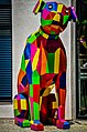Der Hund, das Logo von Electrola, als Kunstwerk vor der Münchner Niederlassung (9801595125).jpg