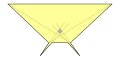 Beispiel eines sternförmigen Polygons, das zwei Diagonalenwächter benötigt. Zwei der vier möglichen Diagonalen sind eingezeichnet: Keine schneidet die grau hervorgehobene Kernregion. Dieses Beispiel wurde von Shermer und Suri entdeckt.