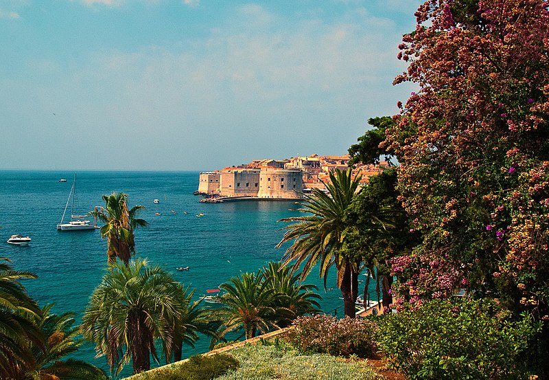 File:Dubrovnik Summer Afternoon (explored 11-22-13) - Flickr - trishhartmann.jpg