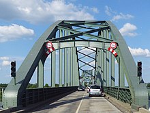 Denkmalgeschützte Eider-Brücke (Doppelbogenbrücke von 1916) zwischen Sankt Annen und Friedrichstadt