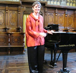 <span class="mw-page-title-main">Eliza Garth</span> American concert pianist and recording artist