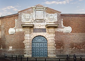 Le lycée Pierre-de-Fermat situé dans le centre historique de Toulouse.