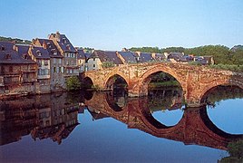 Le pont sur le Lot à Espalion.