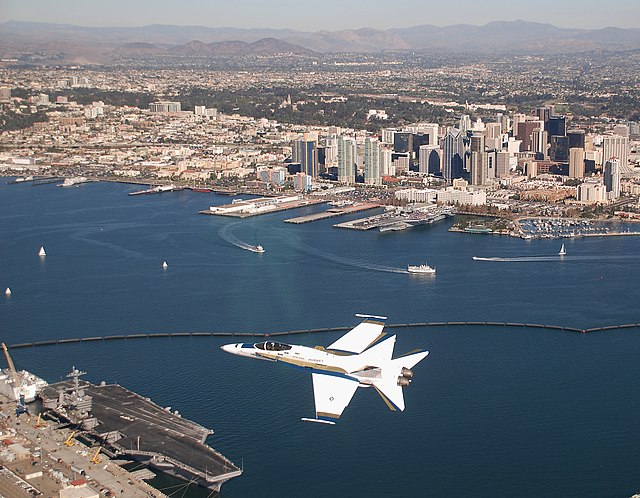 Image: FA18CHornet Over San Diego Nov 08