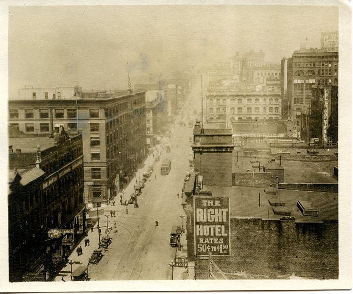 File:First Avenue, Seattle, circa 1915 (5545331248).jpg