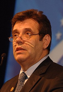 Vojislav Koštunica v roce 2006