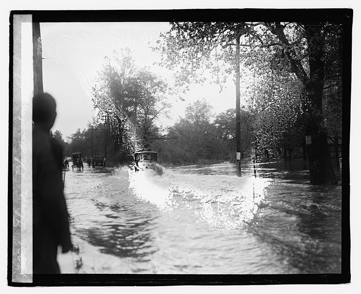 File:Flood Bladensburg, 5-14-21 LOC npcc.04152.jpg