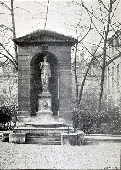 File:Fontaine du Petit Luxembourg - Hustin 1905 p116 - Gallica 2012.jpg