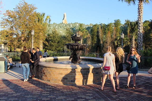 Image: Fountain, Disney Springs