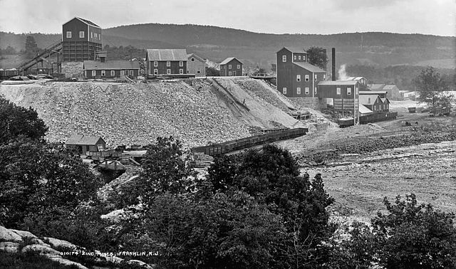 The Franklin Furnace mines and processing plant of the New Jersey Zinc Company in Franklin Borough (circa 1890–1901). Zinc mining brought thousands of