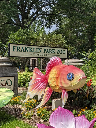 How to get to Franklin Park Zoo with public transit - About the place