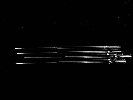 Glass pasteur pipette.jpg