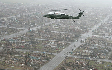 Greensburg, Kansas 2007May09 - after tornado.jpg