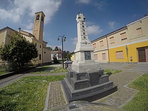 Gudo Visconti - Piazza Vittorio Veneto - panoramio.jpg