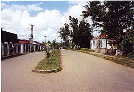 De hoofdstraat van Lospalos