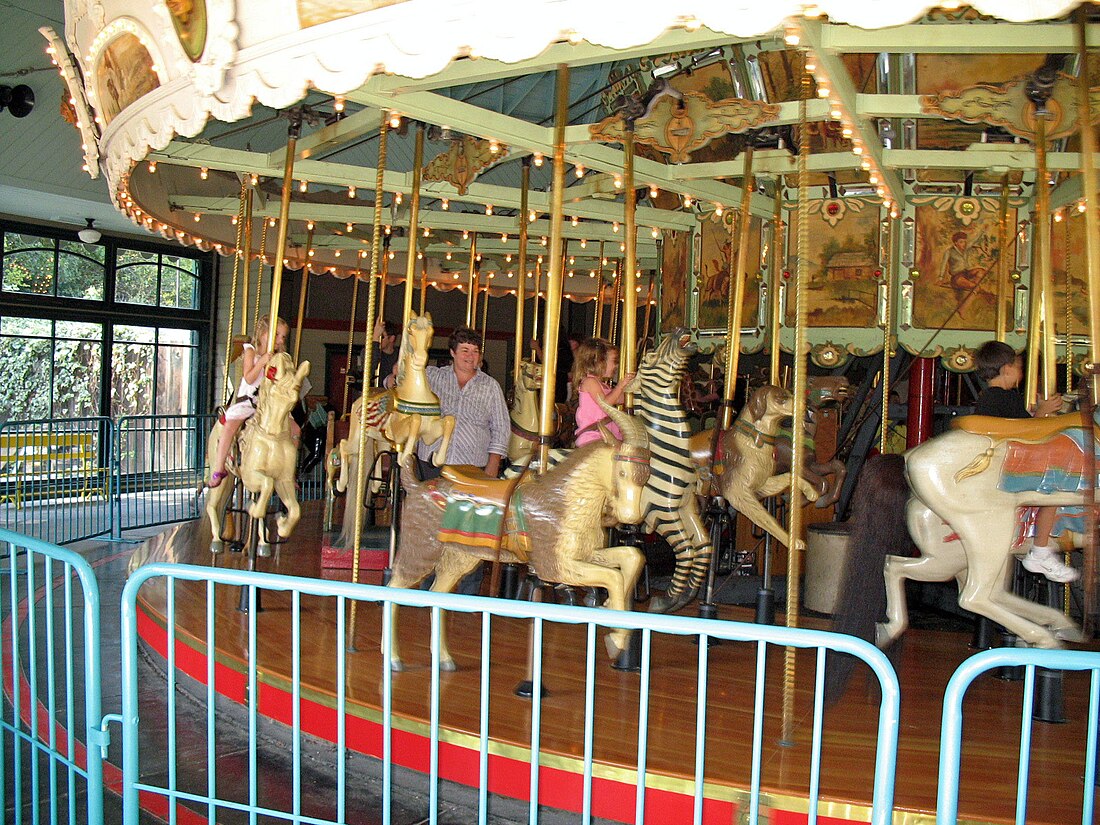 File:Hershell-Spillman Merry-Go-Round (Berkeley, CA).JPG