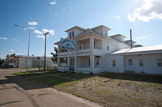 <span class="mw-page-title-main">Hotel Brown</span> Historic site in Flasher, North Dakota, US