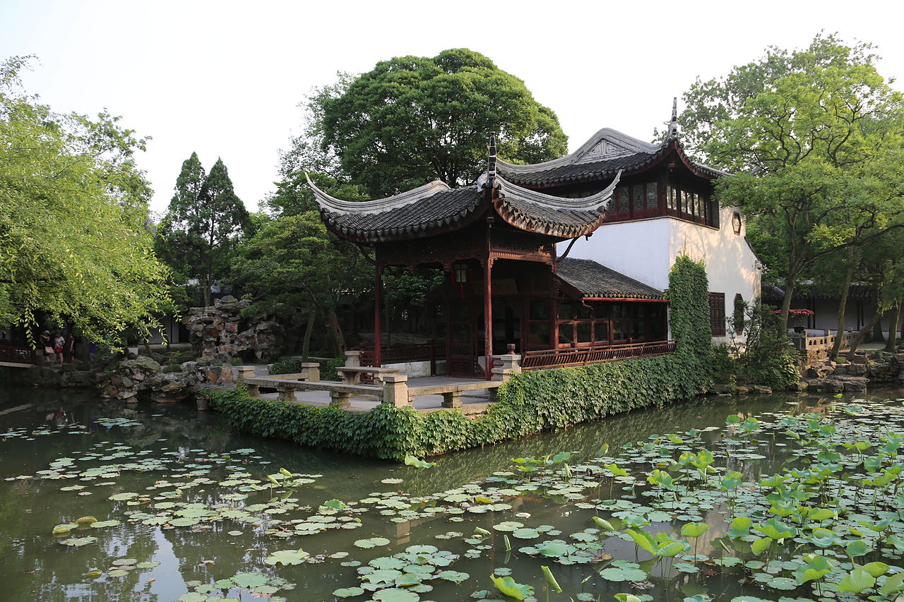 18. Классические китайские сады в городе Сучжоу