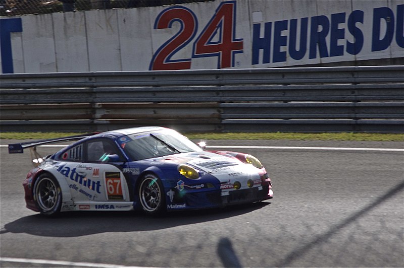 File:IMSA Performance Matmut's Porsche 911 GT3 RSR Driven by Pascal Gibon, Patrice Milesi and Wolf Henzier (9198913019).jpg