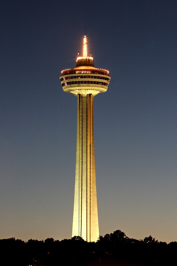 Tháp Skylon