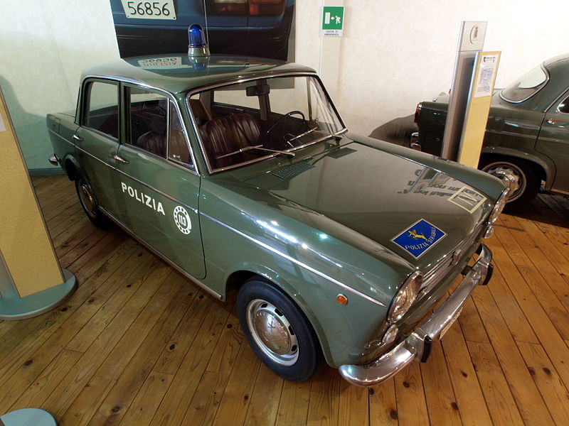 File:Italian police car, FIAT, polizia 35035 photo-2.JPG