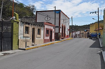 Iturbide, Nuevo Leon, Mexiko - panoramio.jpg