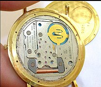 Horloge quartz Wikip dia