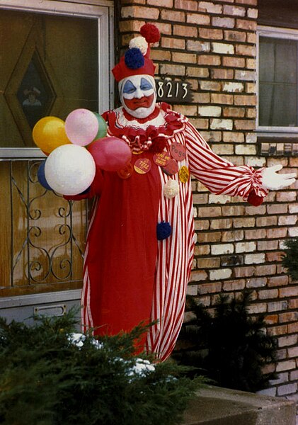 File:John Gacy Pogo December 1976 Martin Zielinski.jpg