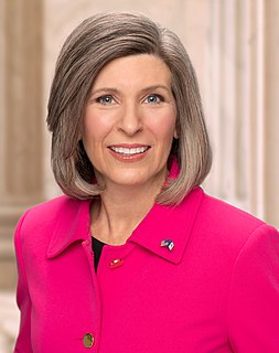 <span class="mw-page-title-main">Joni Ernst</span> American politician (born 1970)